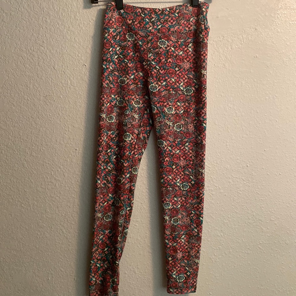 LuLaRoe floral mandala leggings